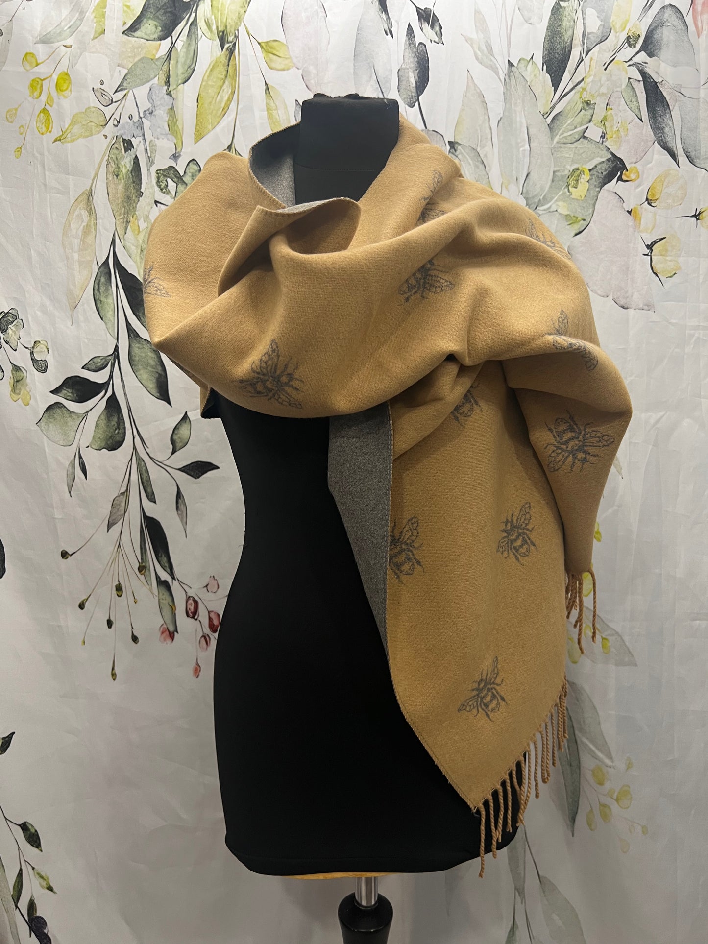 Luxury Bee Scarf