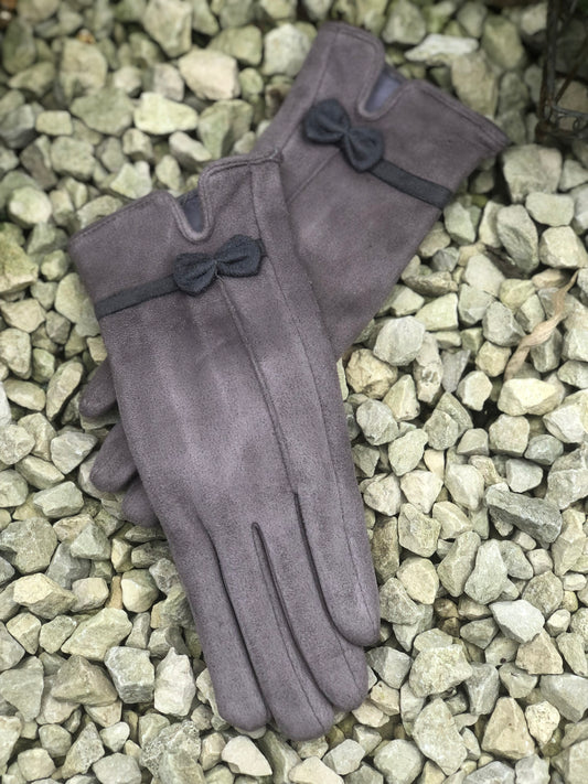 Gloves With Bow Trim