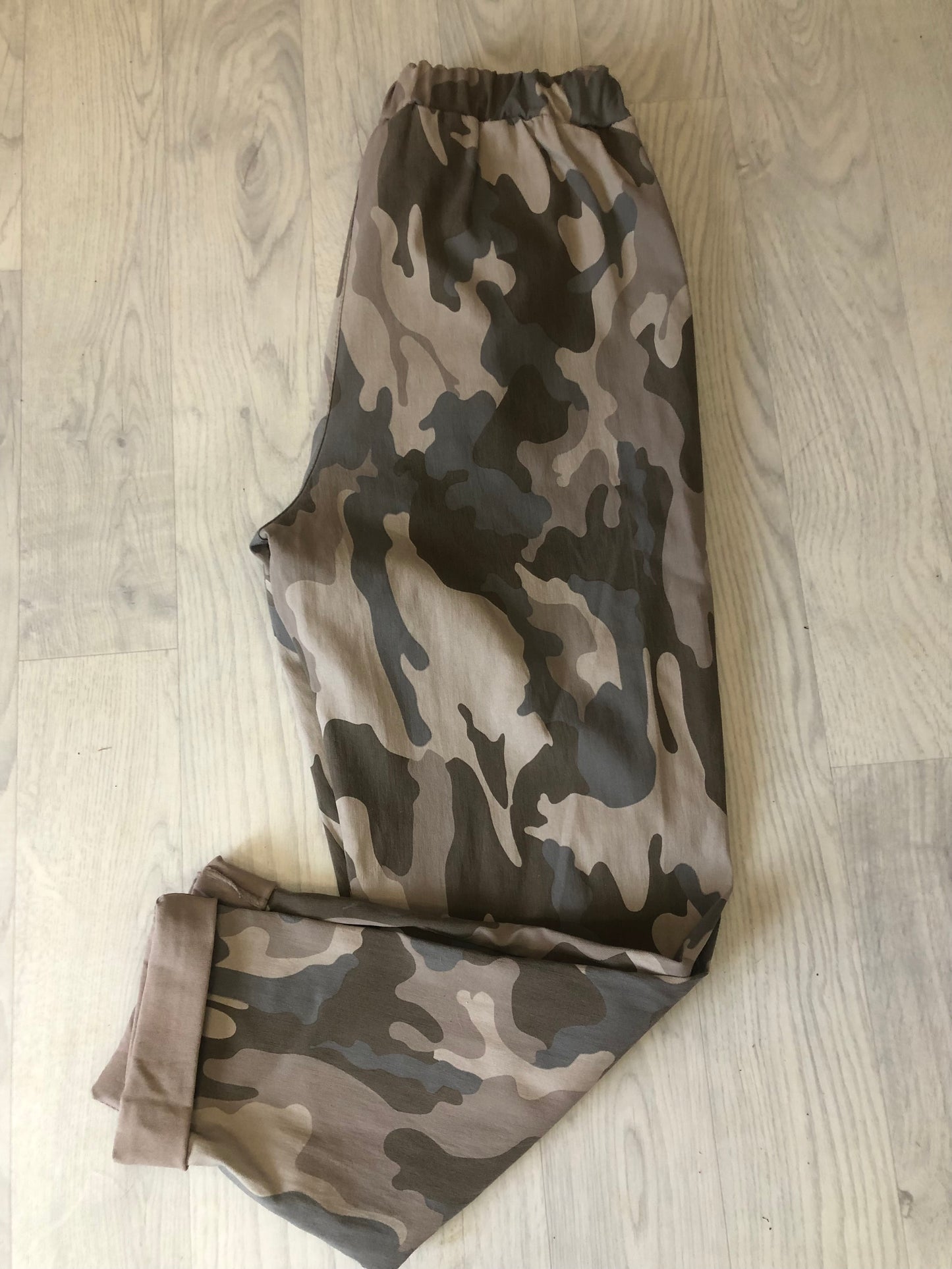 Magic Trousers Camo Print